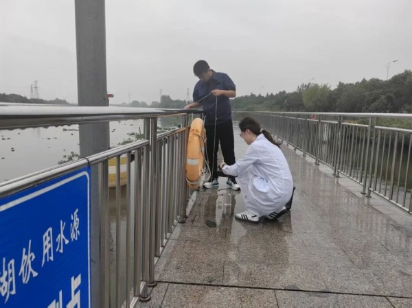 图片 2.jpg 图片 2.jpg