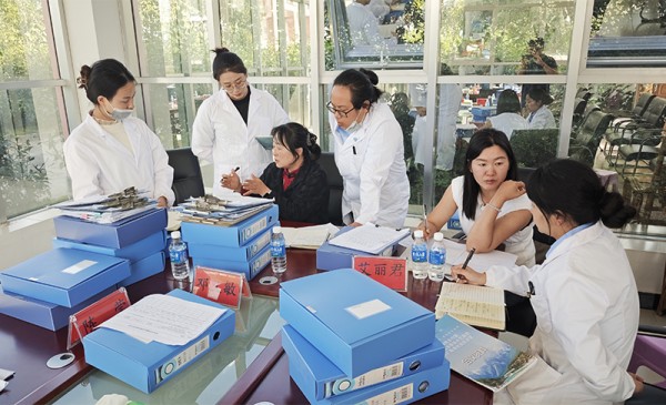 图片 4.jpg 图片 4.jpg