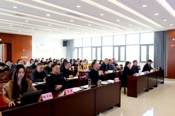 图片 2.jpg 图片 2.jpg