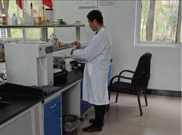 2025-12-04T12:07:32.png 2025-12-04T12:07:32.png