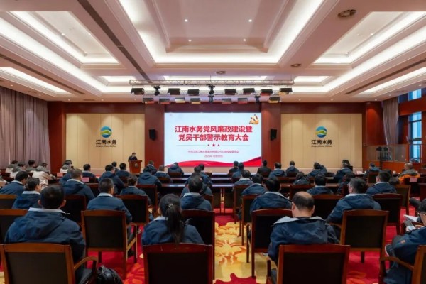 图片 1.jpg 图片 1.jpg