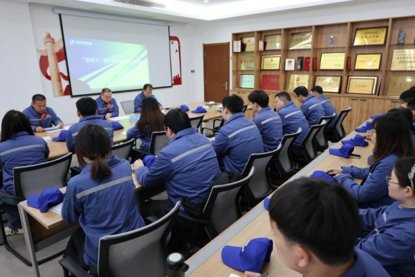 图片 1.jpg 图片 1.jpg