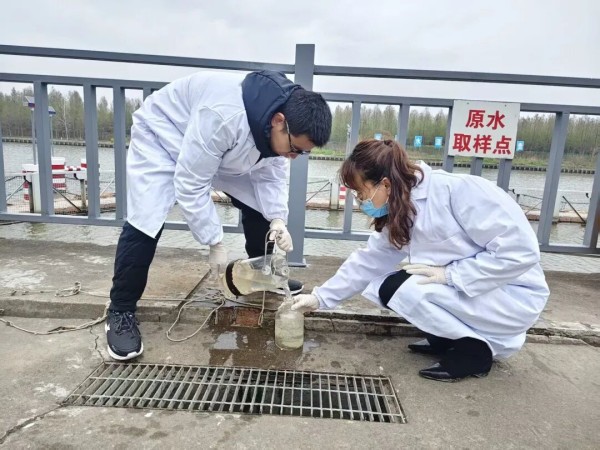 图片 2.jpg 图片 2.jpg
