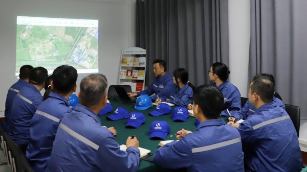 图片 1.jpg 图片 1.jpg